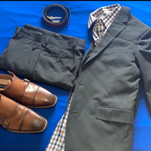 jf j.ferrar Other - J. Ferrar 4 Piece Suit Set